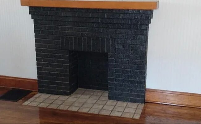 Building Photo - 524 Hanford St