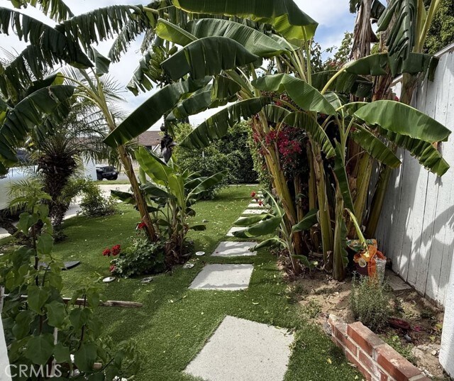 Building Photo - 7758 Eton Ave