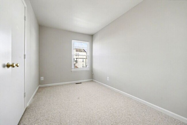 Building Photo - 4529 Leighann Ln