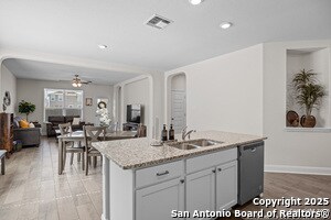 Building Photo - 9423 Bracted Sedge