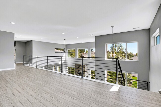 Building Photo - 28424 Tepees Way