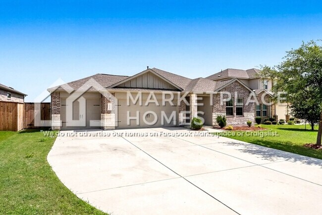 Building Photo - 3416 Pauling Loop
