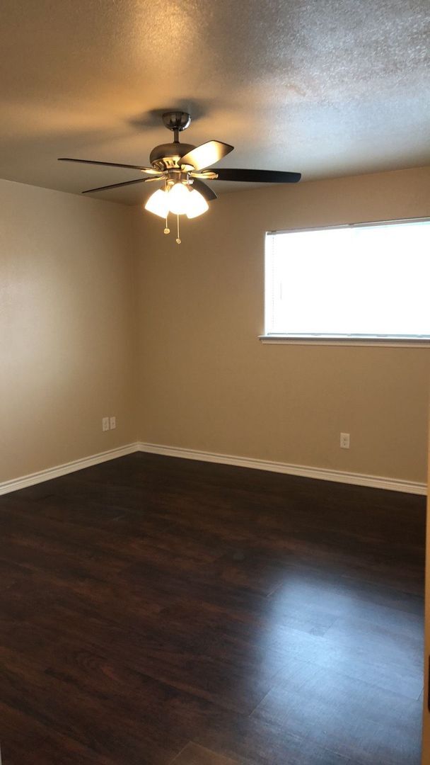 Building Photo - 1101 Grace Point Drive (A/B)