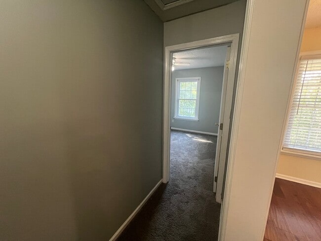 Building Photo - 14163 River Point Cir