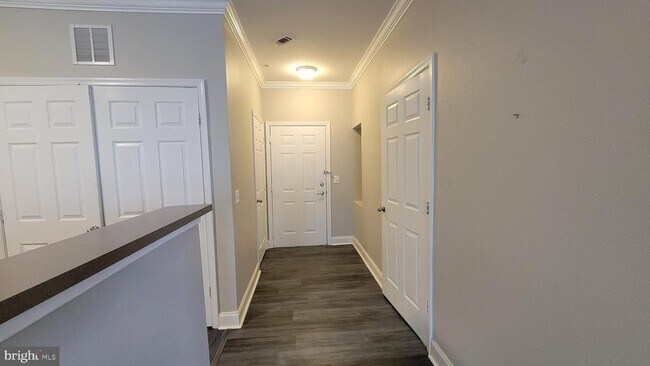 Building Photo - 3009 Nicosh Cir