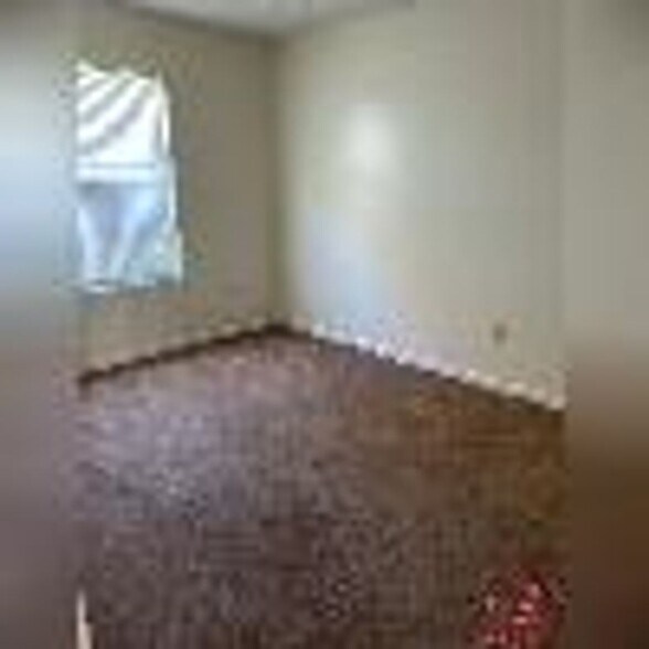 Building Photo - 220 Dogwood Pointe Dr