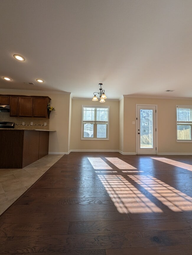 Building Photo - 1533 Yarnell Station Blvd