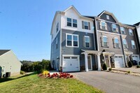 Building Photo - 4489 Drysdale St