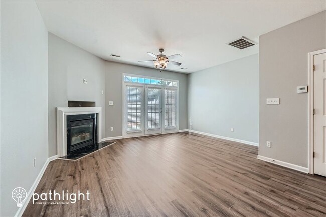 Building Photo - 11626 Lioness St