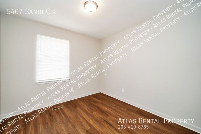 Building Photo - 5407 Sandi Cir