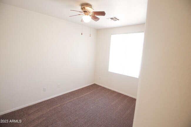 Building Photo - 2065 W 20th Ave