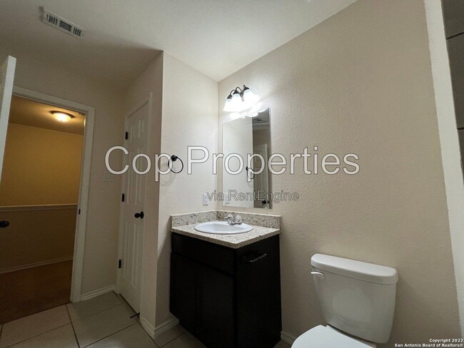 Building Photo - 8712 Azul Sky Ct