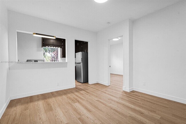 Building Photo - 12287 NE 7th Ave