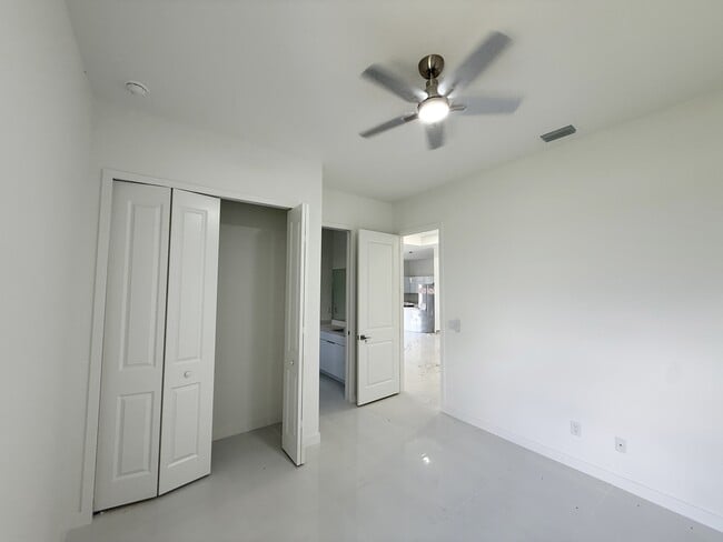 Building Photo - 4226 NW 32nd St
