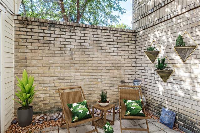 Building Photo - 13902 Preston Valley Pl