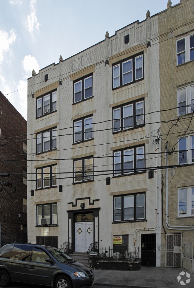 7 Armstrong Ave 7 Armstrong Ave Jersey City NJ 07305 Apartment Finder