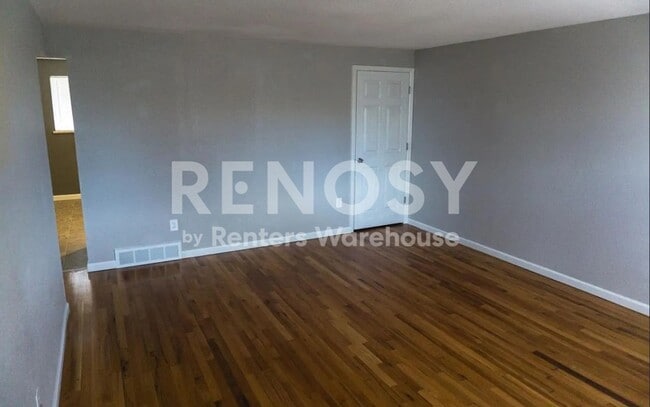 Building Photo - Spacious 4-Bedroom Duplex Near Anschutz Medical Campus – Available Now!