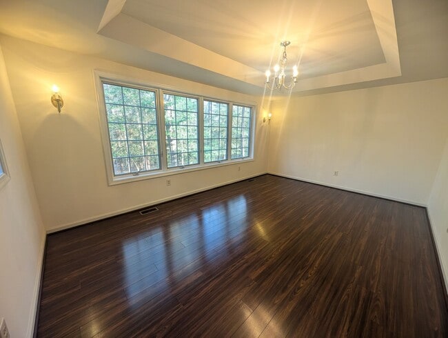 Building Photo - 8522 Croaker Rd