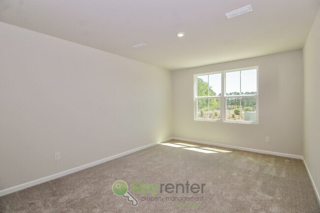 Building Photo - Brand new 3 bedroom 2.5 bathroom townhome in Calabash