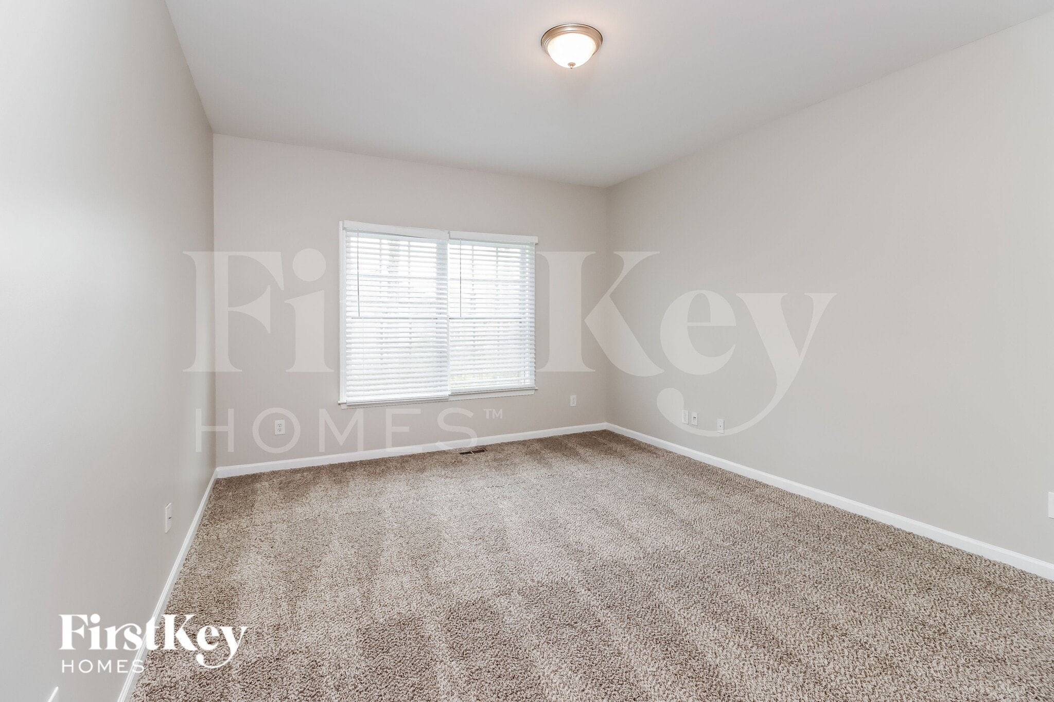Building Photo - 1421 Kentmire Ct