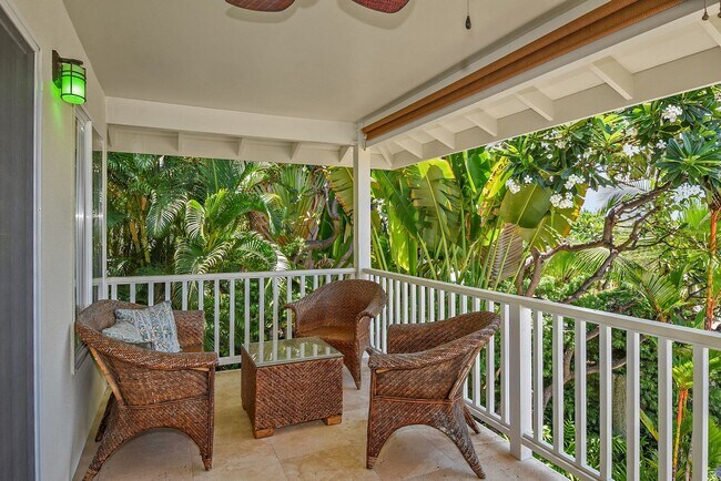 Building Photo - Pet Friendly, Fully Furnished Home in Keau...