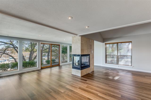 Building Photo - 9328 Mountain Lake Cir