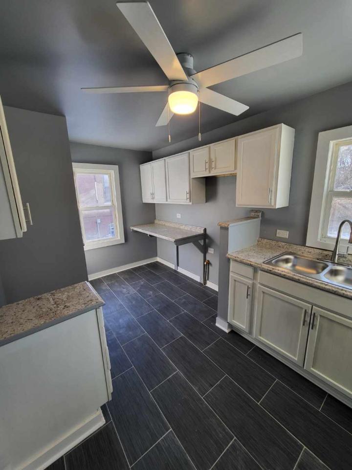 Building Photo - 846 Georgia St