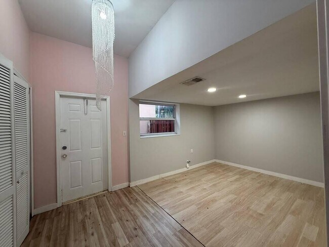 Building Photo - 9141 NW 152nd St