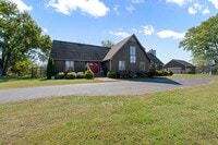 Building Photo - 5277 Bristow Rd