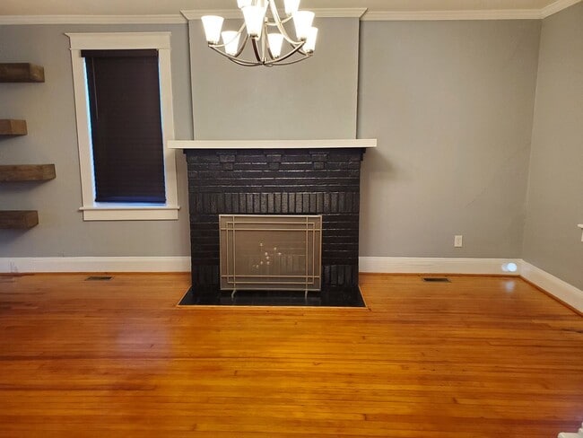 Building Photo - 2623 Marlboro Ave