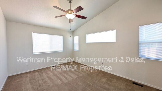 Building Photo - 5120 Finadene Ct
