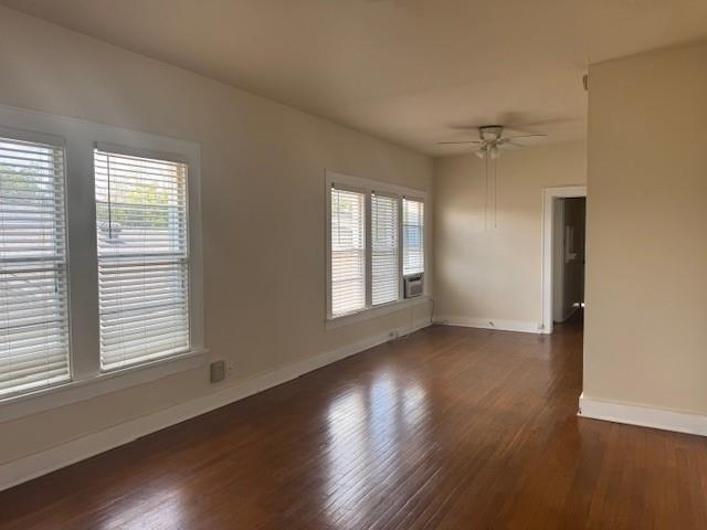 Building Photo - 3762 W 7th St