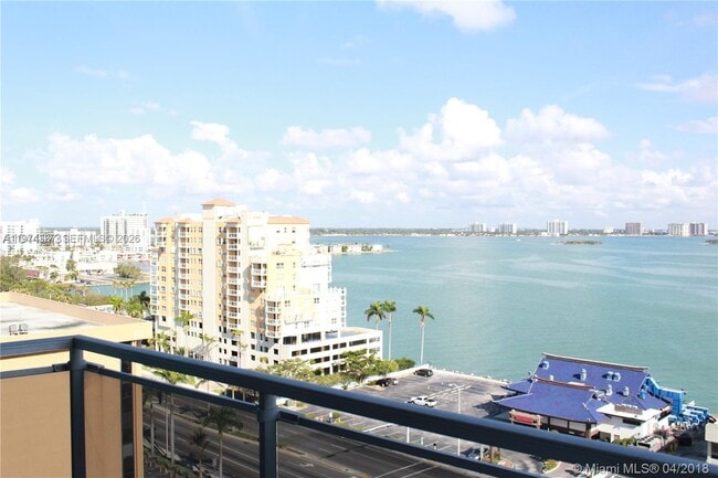 Building Photo - 7901 Hispanola Ave