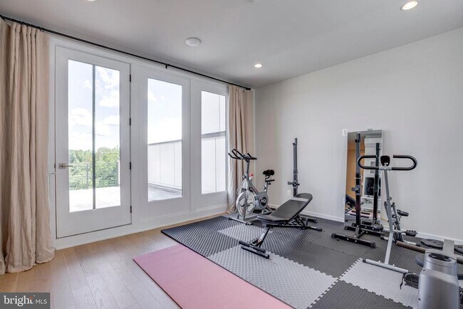 Building Photo - 14371 Beckett Glen Cir