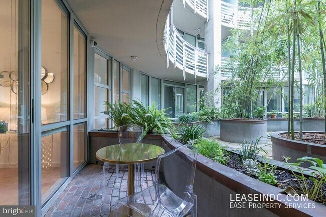 Building Photo - 1300 13th St NW