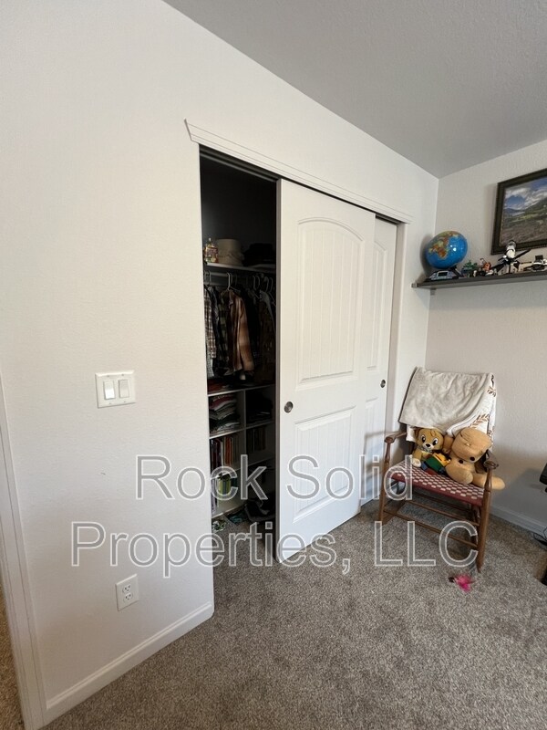 Building Photo - 1716 Kade Ct
