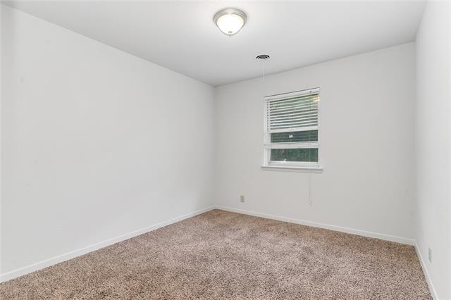 Building Photo - 4716 Fawn Dr