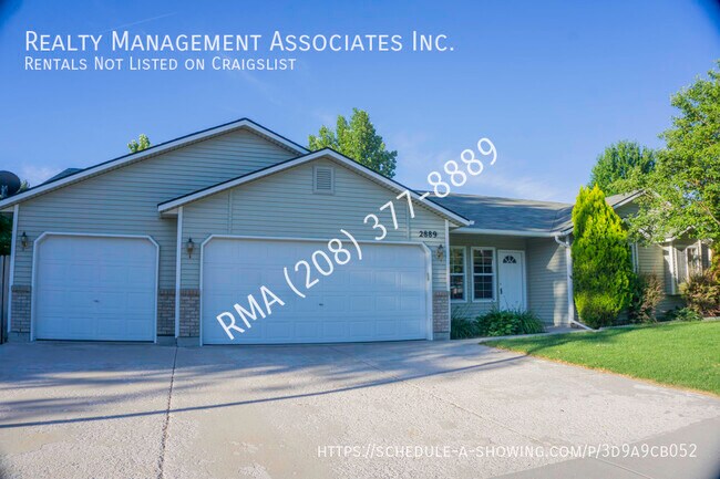 Primary Photo - 2889 W Stallion St