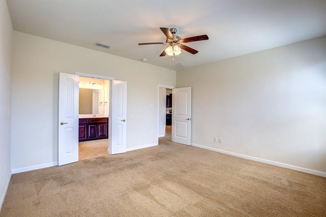 Building Photo - 9133 Edenberry Ln