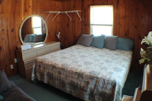 Building Photo - 4616 S Ocean Blvd