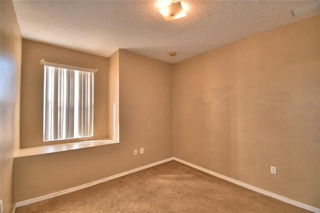 Building Photo - 439 Churchill Ct