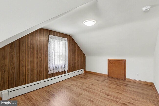 Building Photo - 4125 Cliffvale Rd