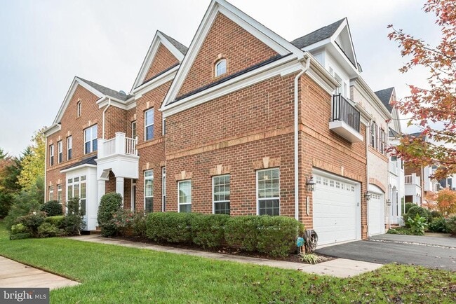 Building Photo - 3873 Billberry Dr