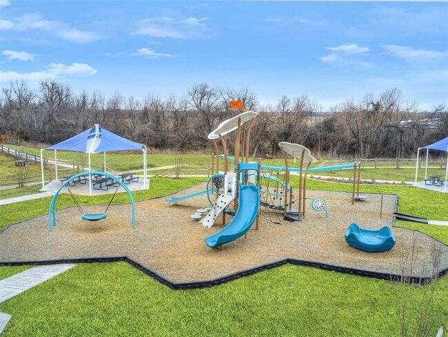 Building Photo - 432 Pergola St