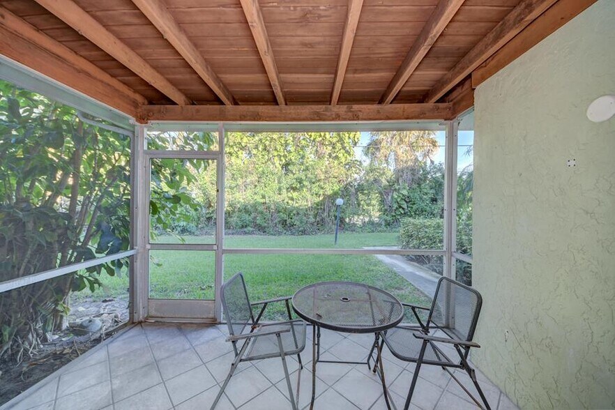 Patio - 12030 FL A1AAlt