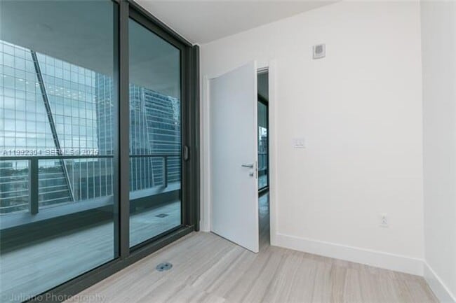 Building Photo - 1451 Brickell Ave