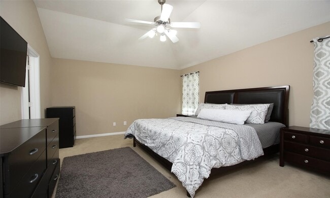 Building Photo - 16919 Langham Heights Ln