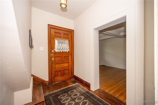 Building Photo - 933 Tifft St