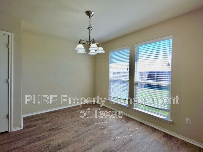 Building Photo - 809 Yabers Ct