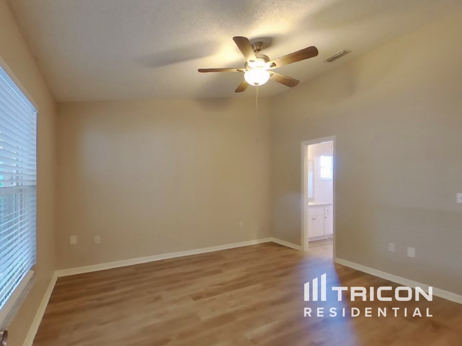 Building Photo - 272 Kings Pond Ave